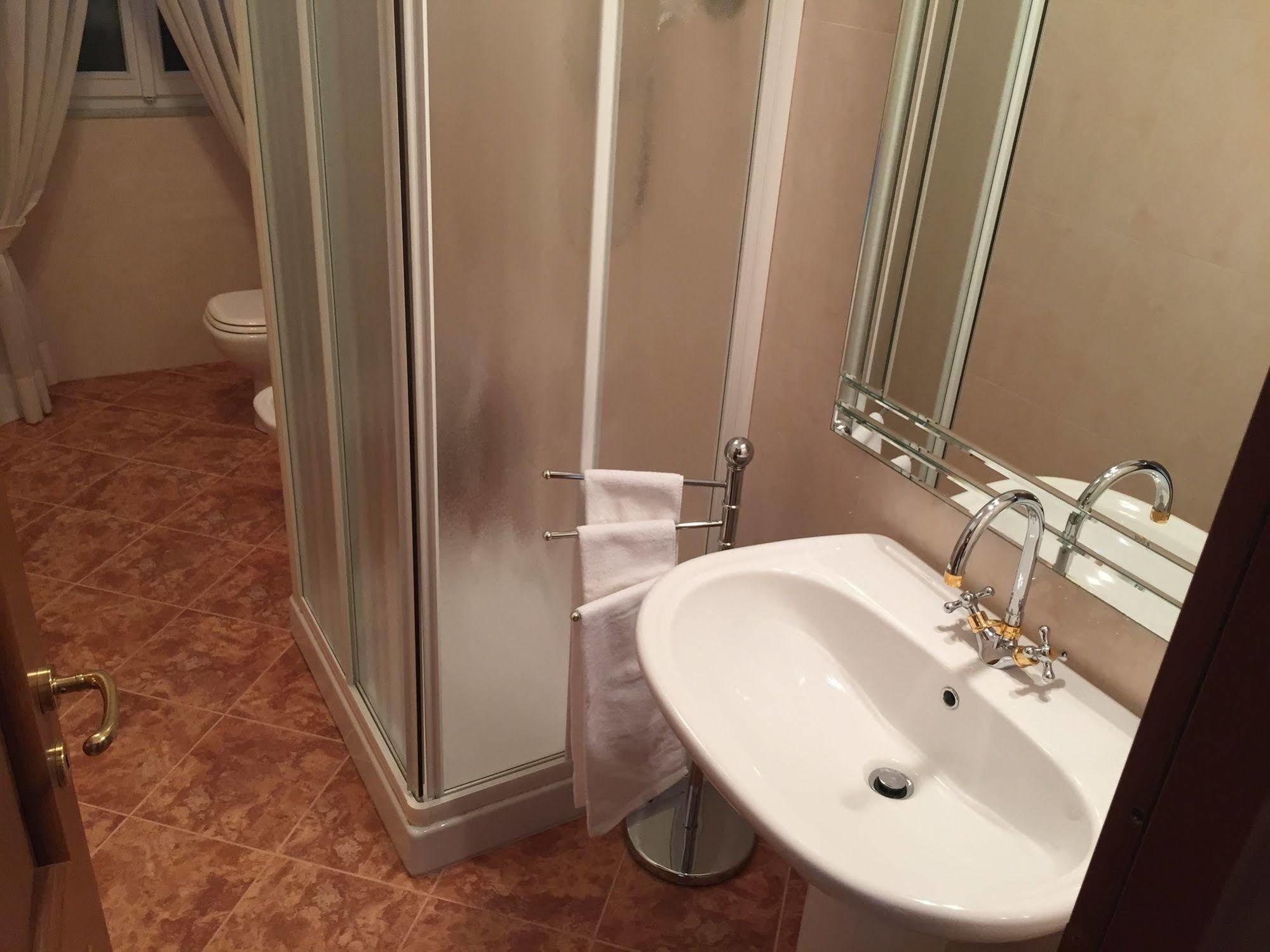 Apartament Legnano Attic Cavi di Lavagna Zewnętrze zdjęcie
